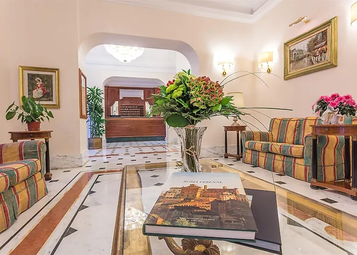 Hotel Raeli Lux