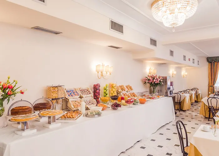 Hotel Raeli Lux 4*
