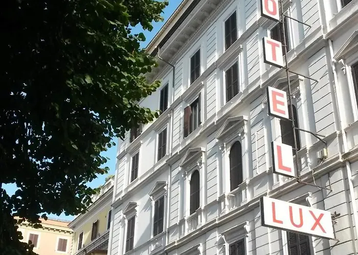 Raeli Lux Hotel 4*