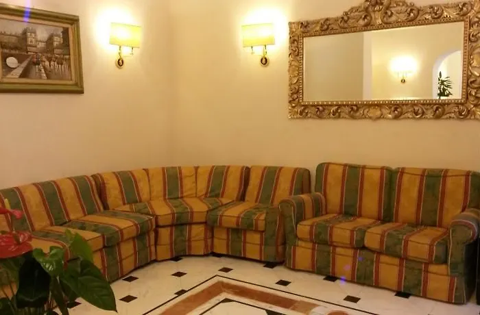 Ξενοδοχείο Raeli Lux 4*