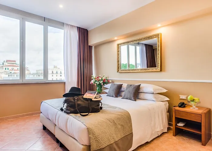 Raeli Lux Hotel Rome